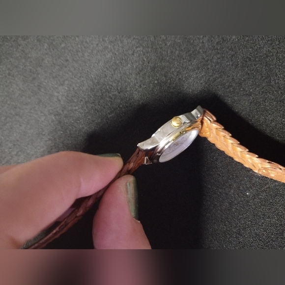 Timex Indiglo Analog Date Indicator Watch - Picture 11 of 12